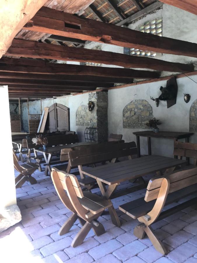 Zamecek Zdiky - Moderni Velky Apartman Bujanov Exterior foto